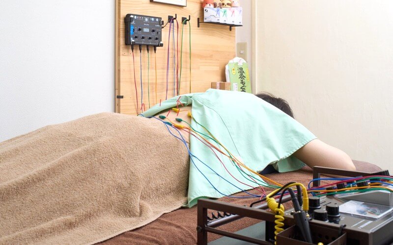 美容鍼＋鍼灸ダブル